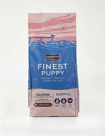 FISH4DOGS Granule malé pre šteniatka Finest losos so sladkými zemiakmi 6 kg, 2m+